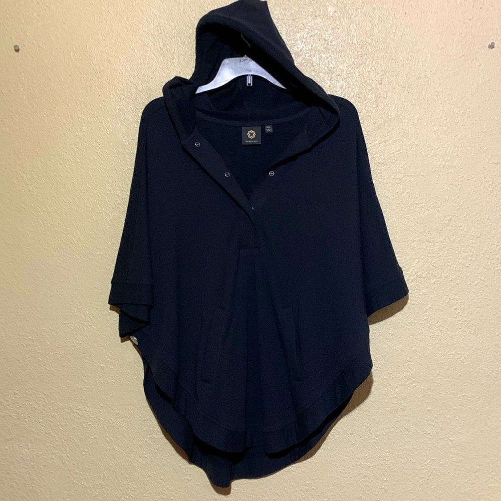 Amber Sun Poncho Shrug M/L Black with Hoodie Stretchy Kangaroo Pockets